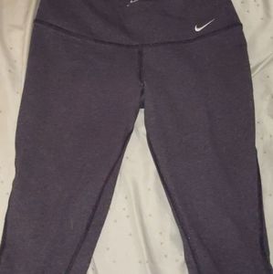 NIKE LEGGINGS